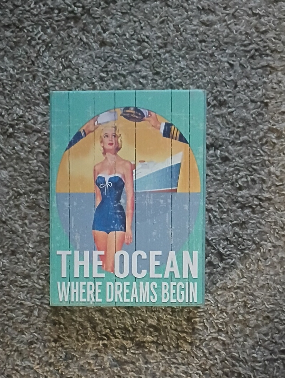 Retro Coastal Decor!